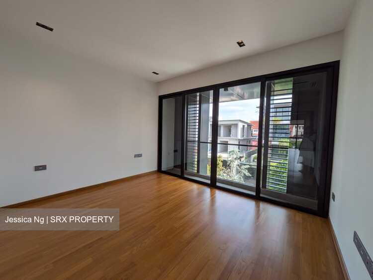 Sembawang Straits Estate (D27), Terrace #578496821